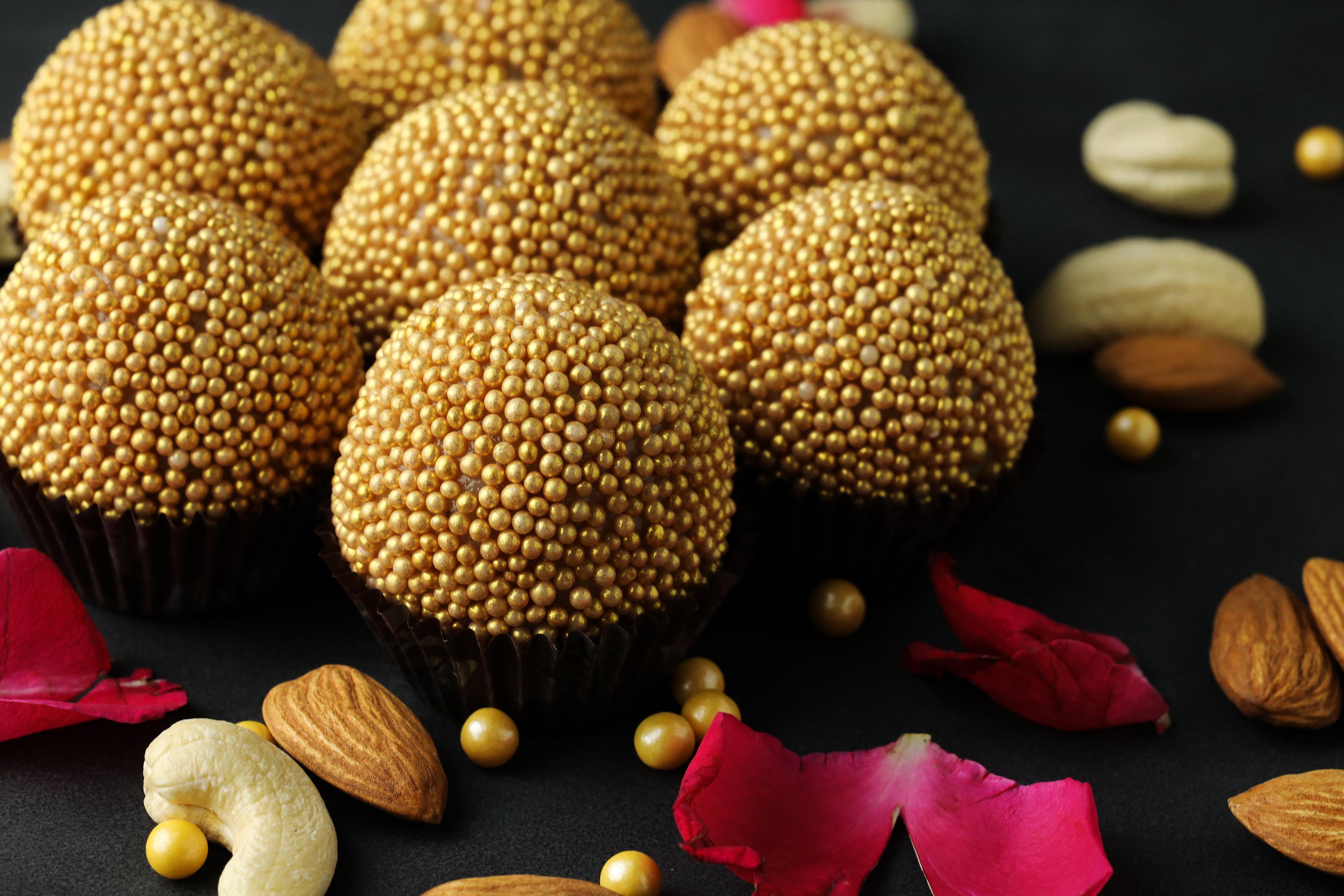 Golden Hazelnut Truffles – A Luxurious Delight ✨