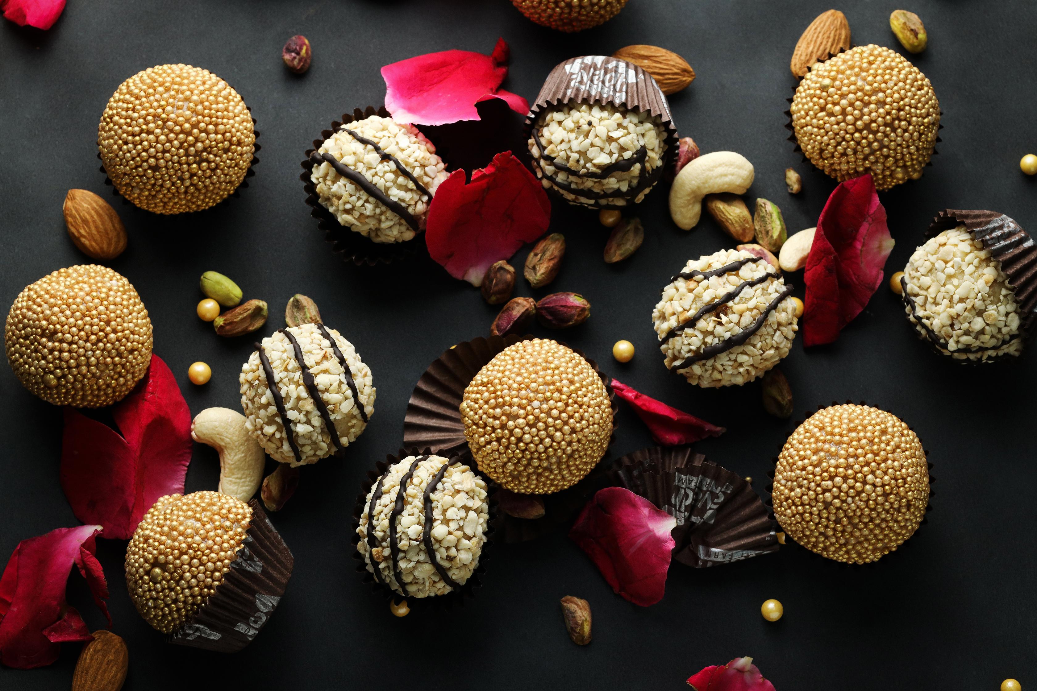 Golden Hazelnut Truffles – A Luxurious Delight ✨